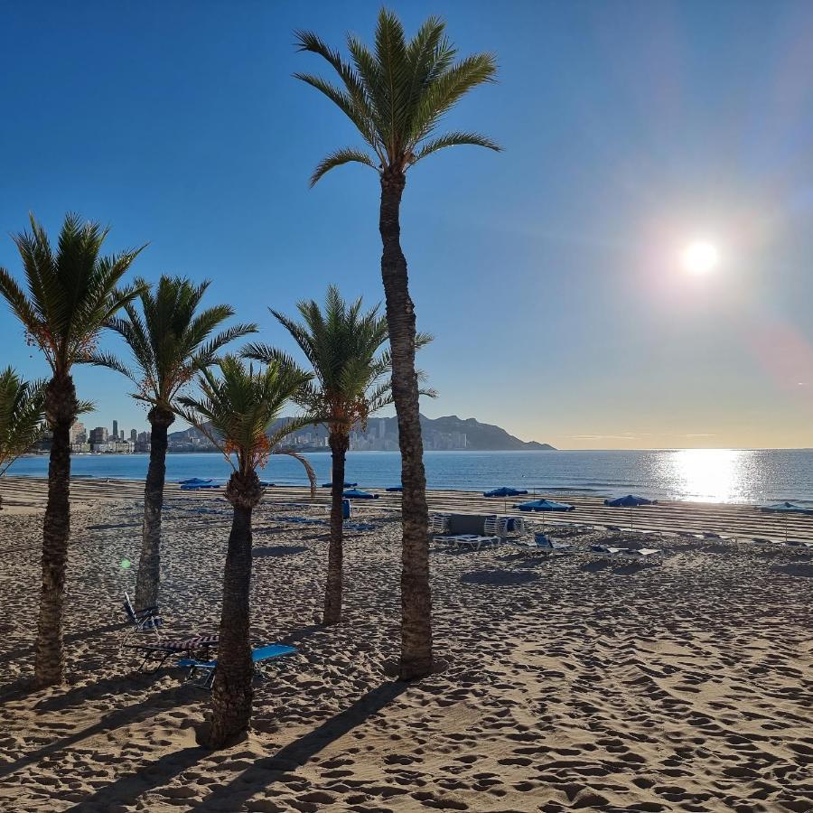 Apartament Sunset Waves Benidorm Julieta Vistas Al Mar Premium 200 Mt2 Con Jacuzzi En Terraza Zewnętrze zdjęcie