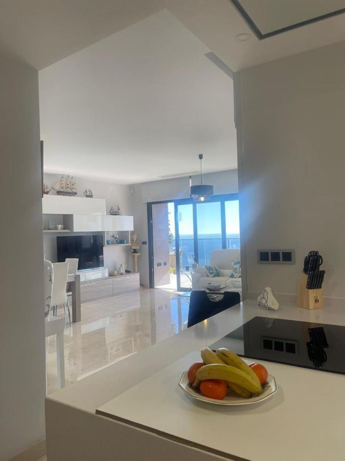 Apartament Sunset Waves Benidorm Julieta Vistas Al Mar Premium 200 Mt2 Con Jacuzzi En Terraza Zewnętrze zdjęcie