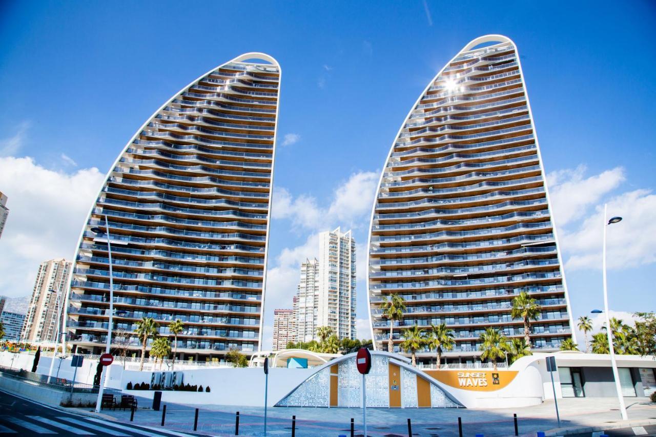 Apartament Sunset Waves Benidorm Julieta Vistas Al Mar Premium 200 Mt2 Con Jacuzzi En Terraza Zewnętrze zdjęcie