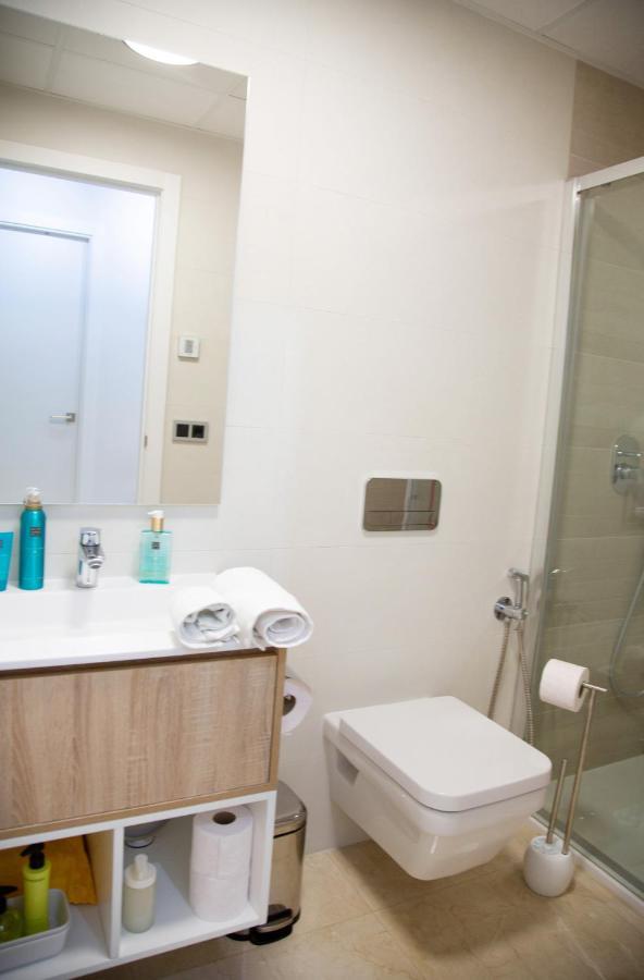 Apartament Sunset Waves Benidorm Julieta Vistas Al Mar Premium 200 Mt2 Con Jacuzzi En Terraza Zewnętrze zdjęcie