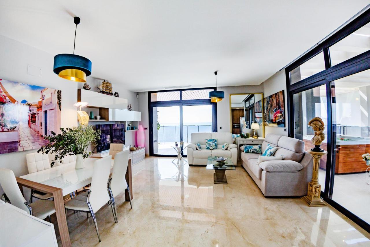 Apartament Sunset Waves Benidorm Julieta Vistas Al Mar Premium 200 Mt2 Con Jacuzzi En Terraza Zewnętrze zdjęcie
